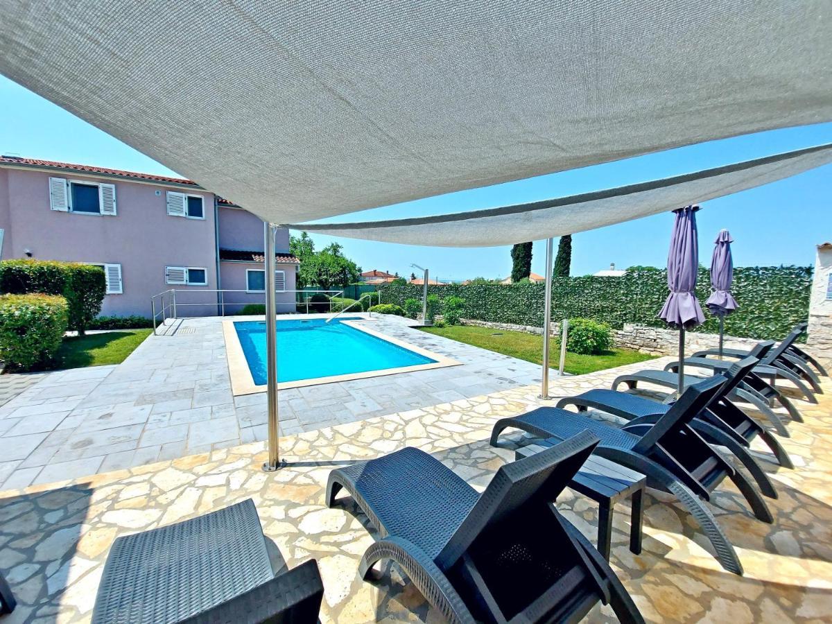 Villa Mattea Galižana Extérieur photo
