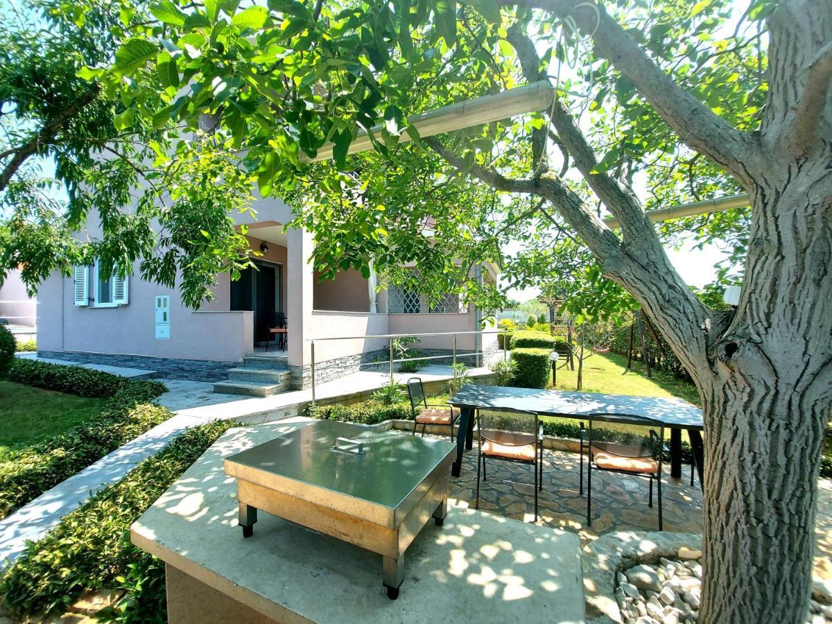 Villa Mattea Galižana Extérieur photo